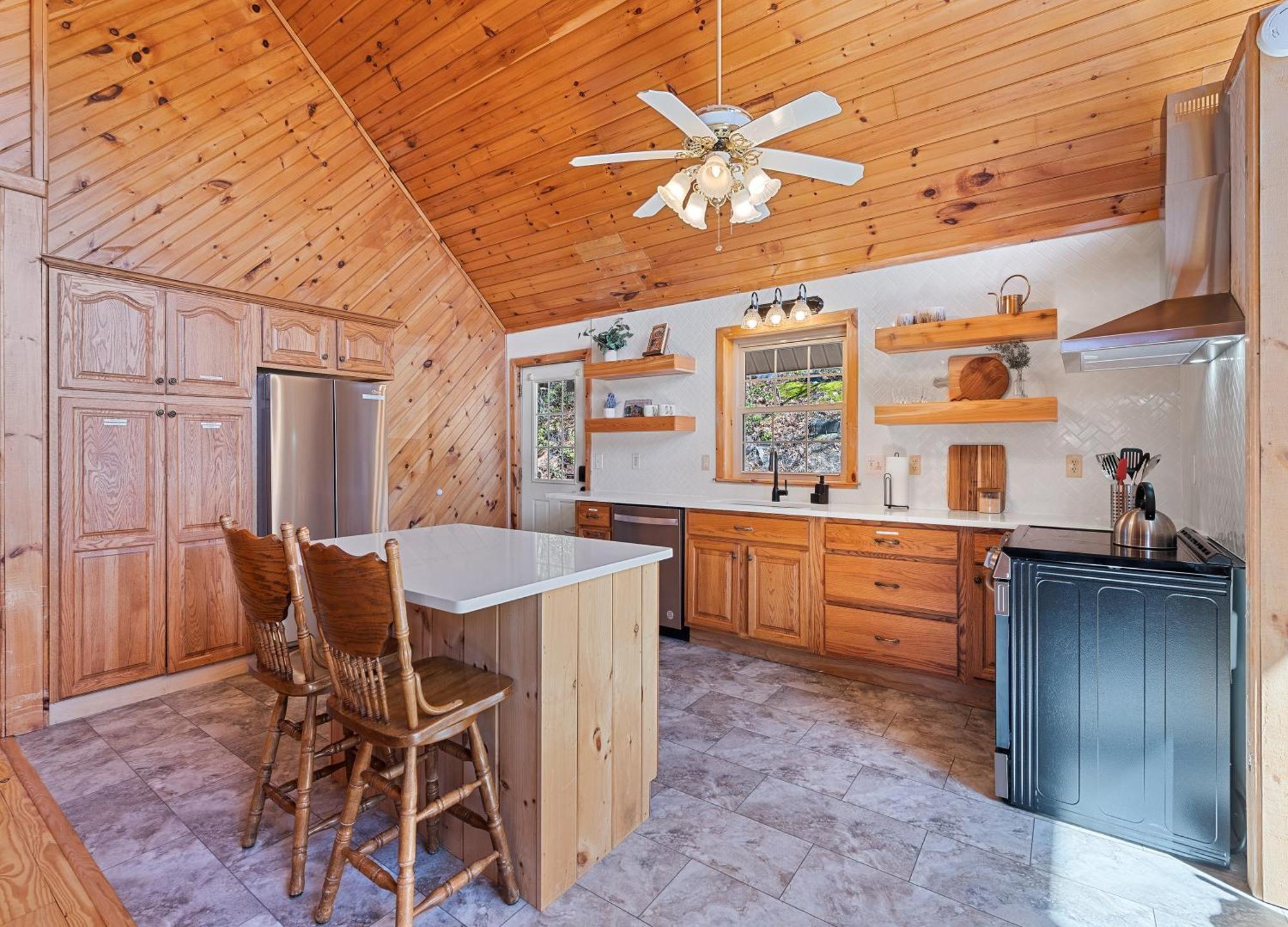 Maggie Valley Cabin With Beautiful Mountain Views, Hottub, Pet Friendly, Gameroom, Fireplace Экстерьер фото