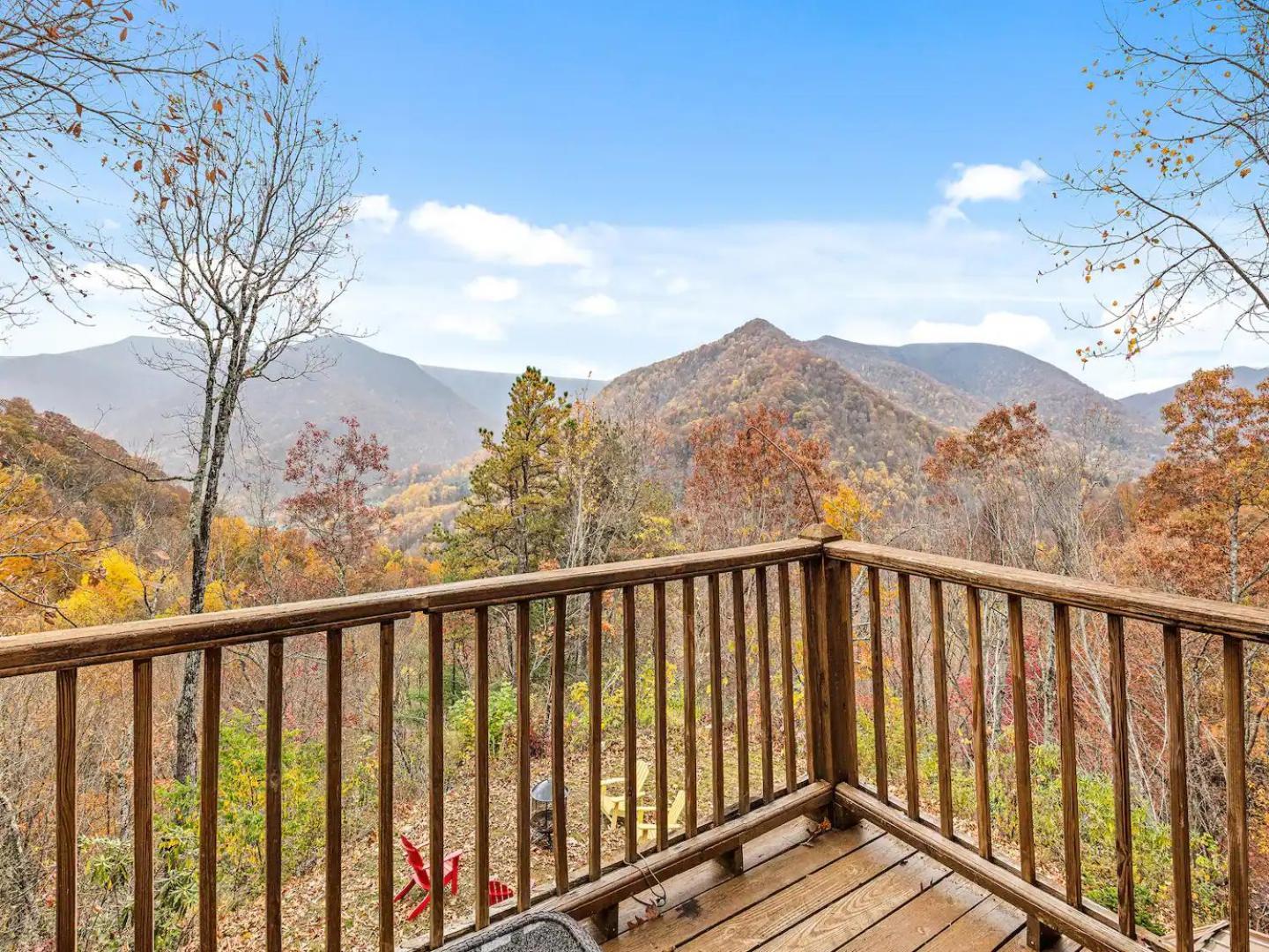 Maggie Valley Cabin With Beautiful Mountain Views, Hottub, Pet Friendly, Gameroom, Fireplace Экстерьер фото