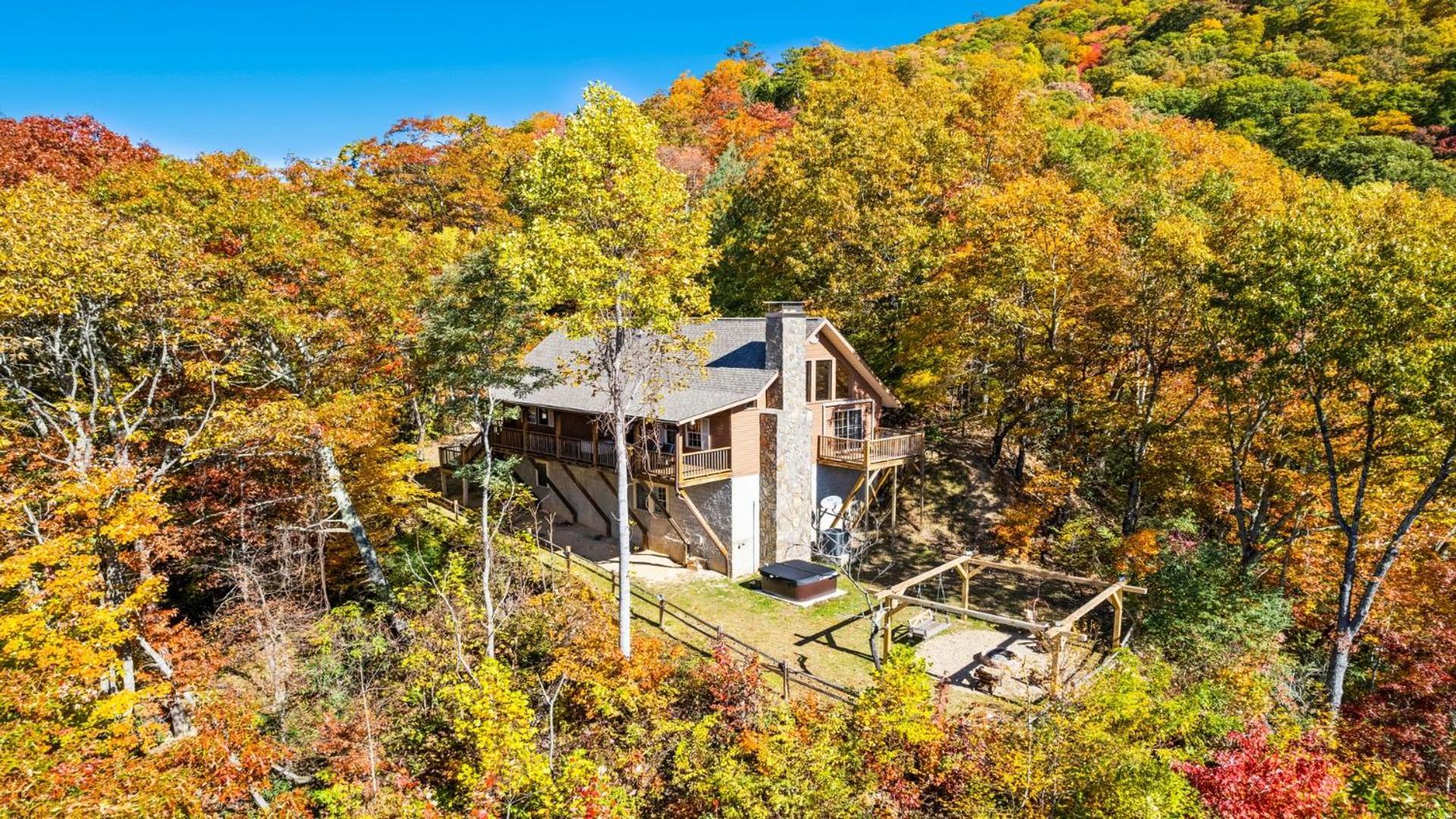 Maggie Valley Cabin With Beautiful Mountain Views, Hottub, Pet Friendly, Gameroom, Fireplace Экстерьер фото